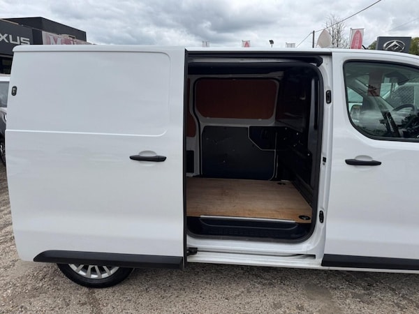 Used Vauxhall Vivaro 2023 for sale - 76285297: Photo 30