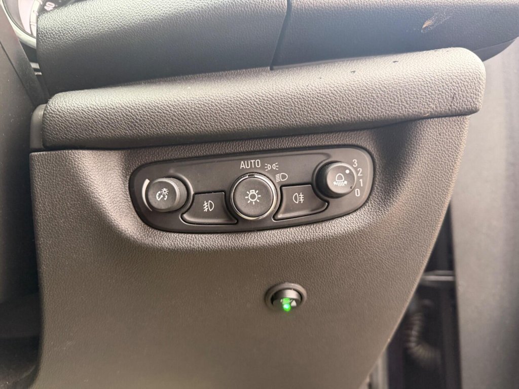 Used Vauxhall Insignia 2017 for sale - 77780020: Photo 49