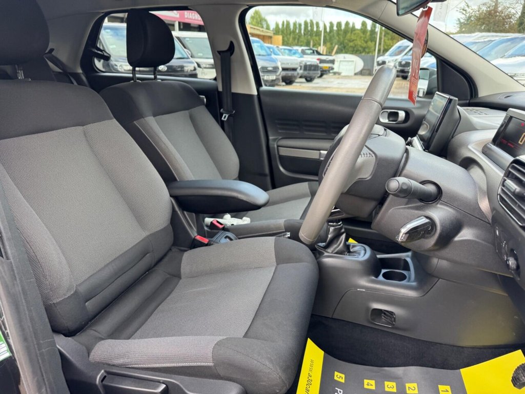 Used Citroen C4 Cactus 2015 for sale - 76595851: Photo 24