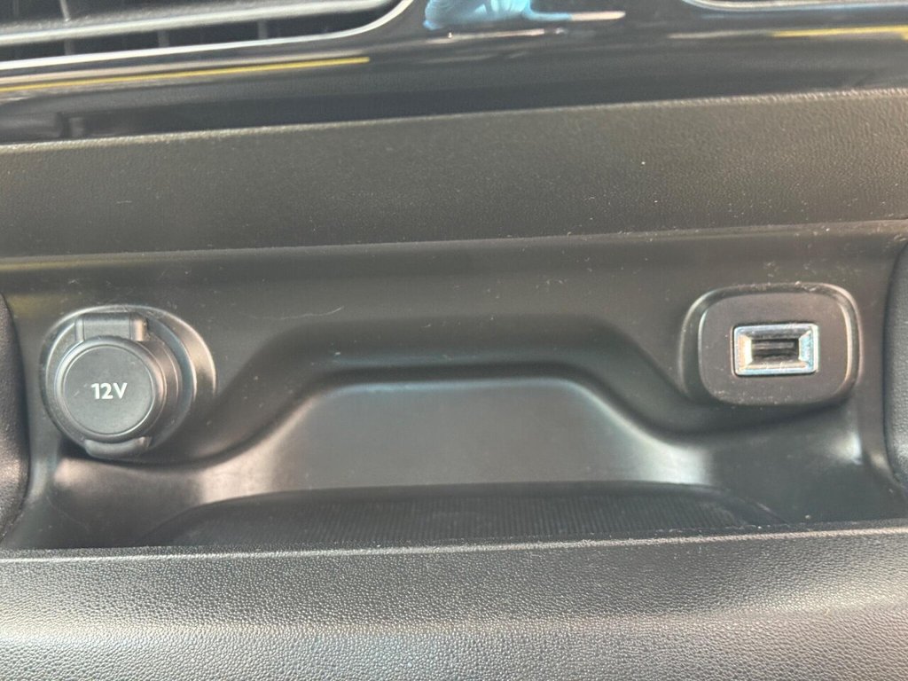 Used Citroen C4 Cactus 2015 for sale - 76595851: Photo 49