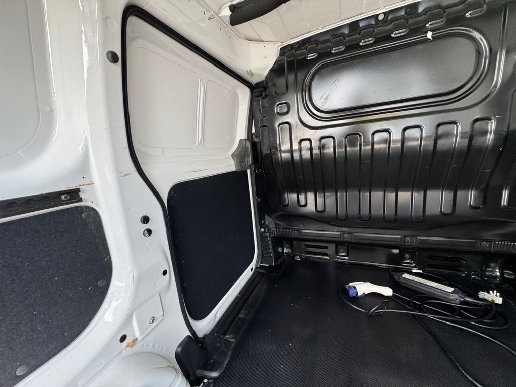 Used Nissan e-NV200 2020 for sale - 76285284: Photo 39