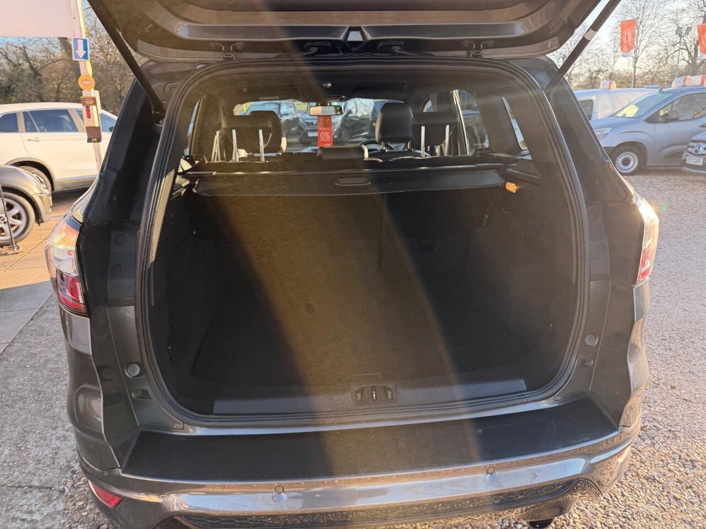 Used Ford Kuga 2017 for sale - 77101067: Photo 33