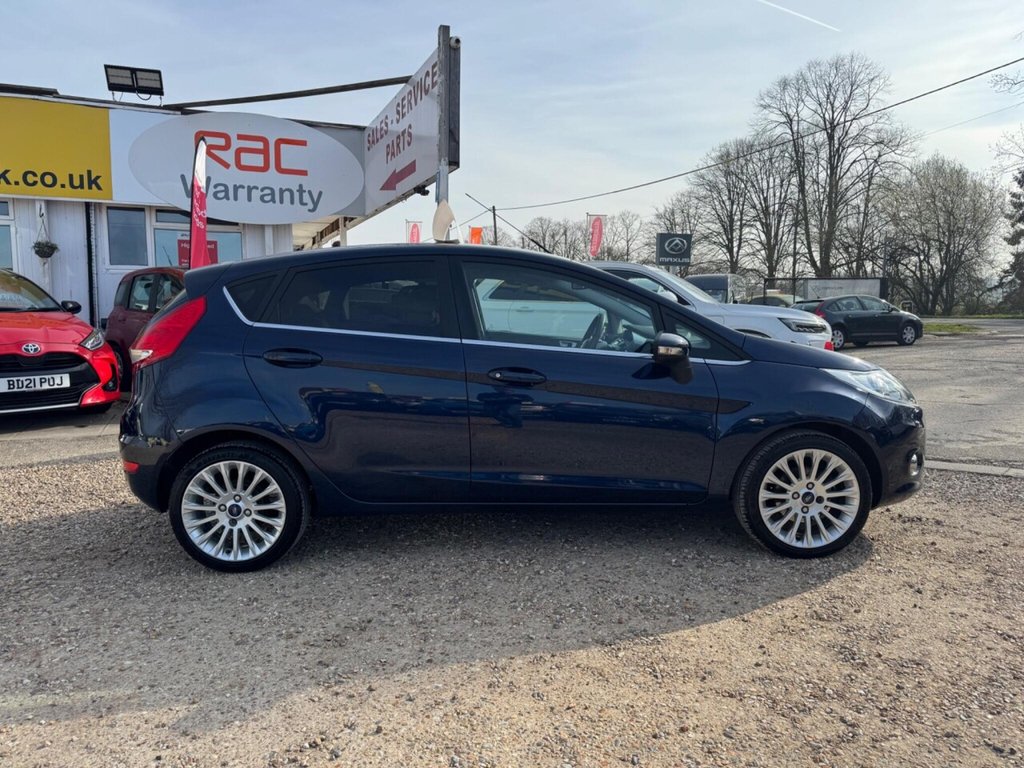 Used Ford Fiesta 2012 for sale - 77953053: Photo 5