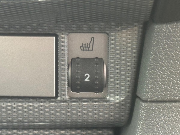 Used Ford Focus 2011 for sale - 76285345: Photo 32
