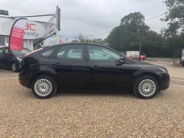 Used Ford Focus 2011 for sale - 76285345: Photo 5