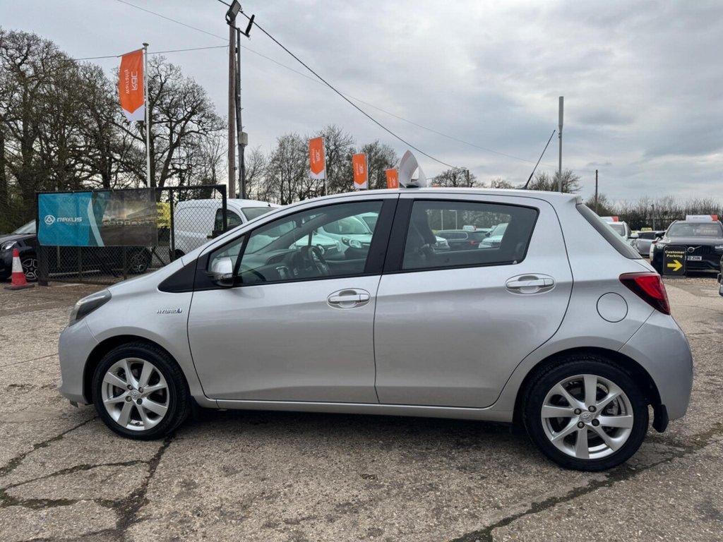 Used Toyota Yaris 2014 for sale - 76378479: Photo 14