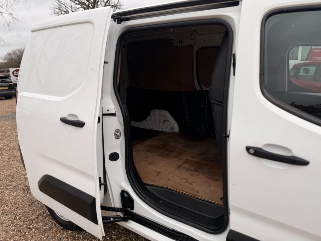 Used Vauxhall Combo 2019 for sale - 78044670: Photo 33
