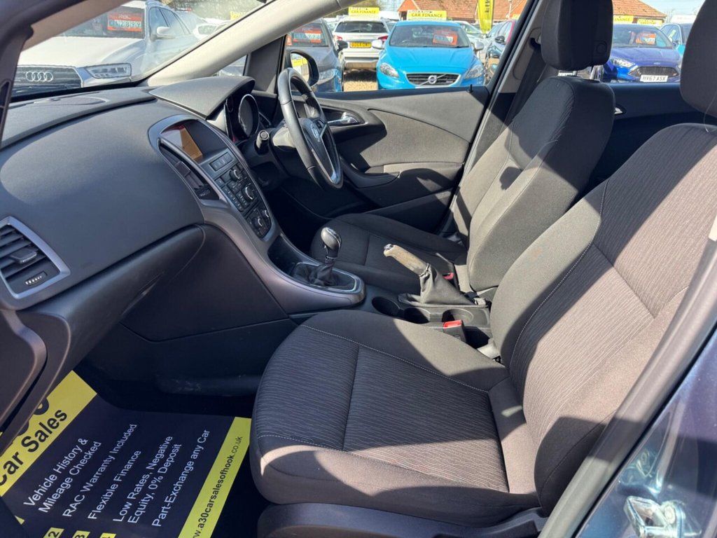 Used Vauxhall Astra 2015 for sale - 77976572: Photo 44