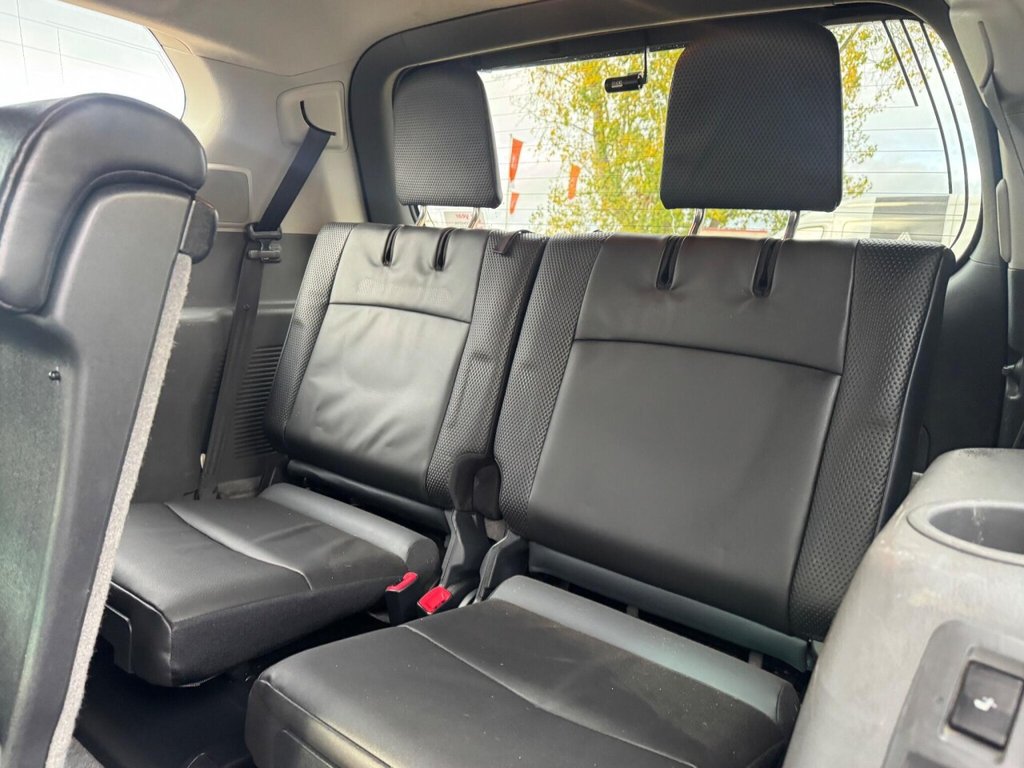 Used Toyota Land Cruiser 2011 for sale - 76496763: Photo 38