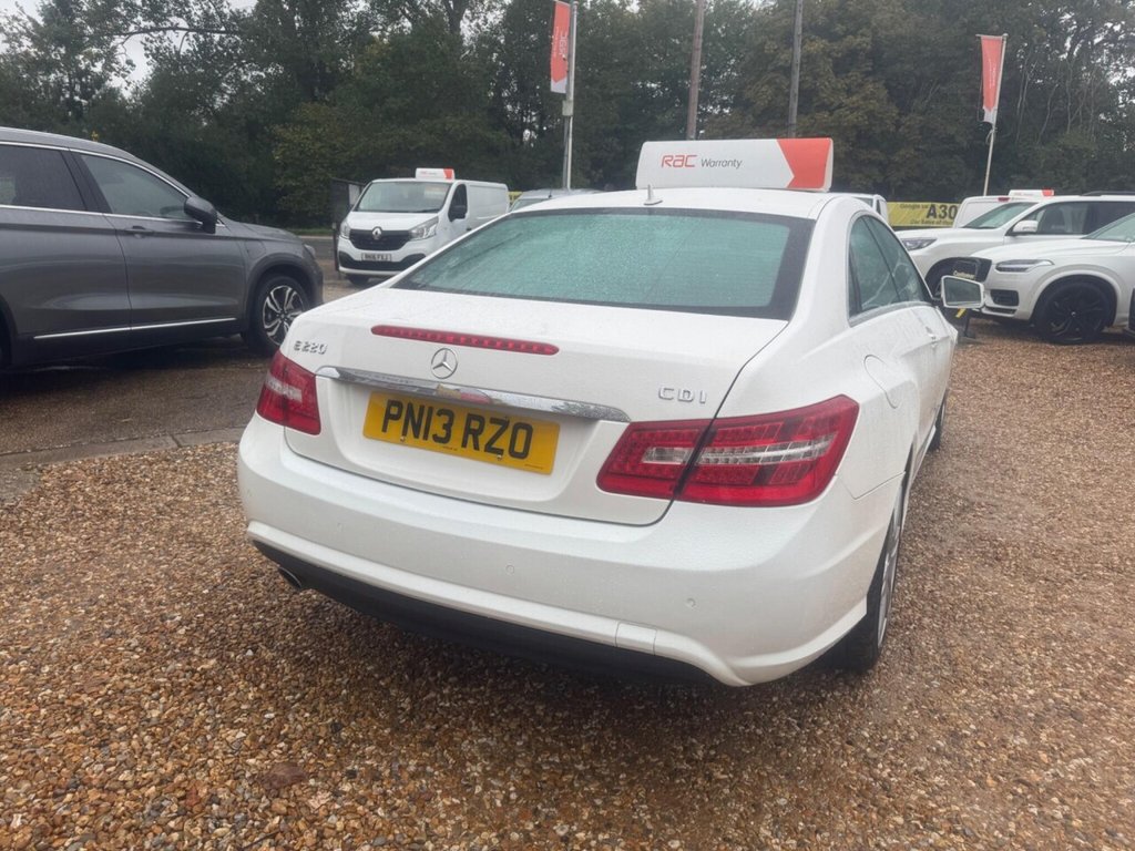 Used Mercedes-Benz E Class 2013 for sale - 76285327: Photo 16