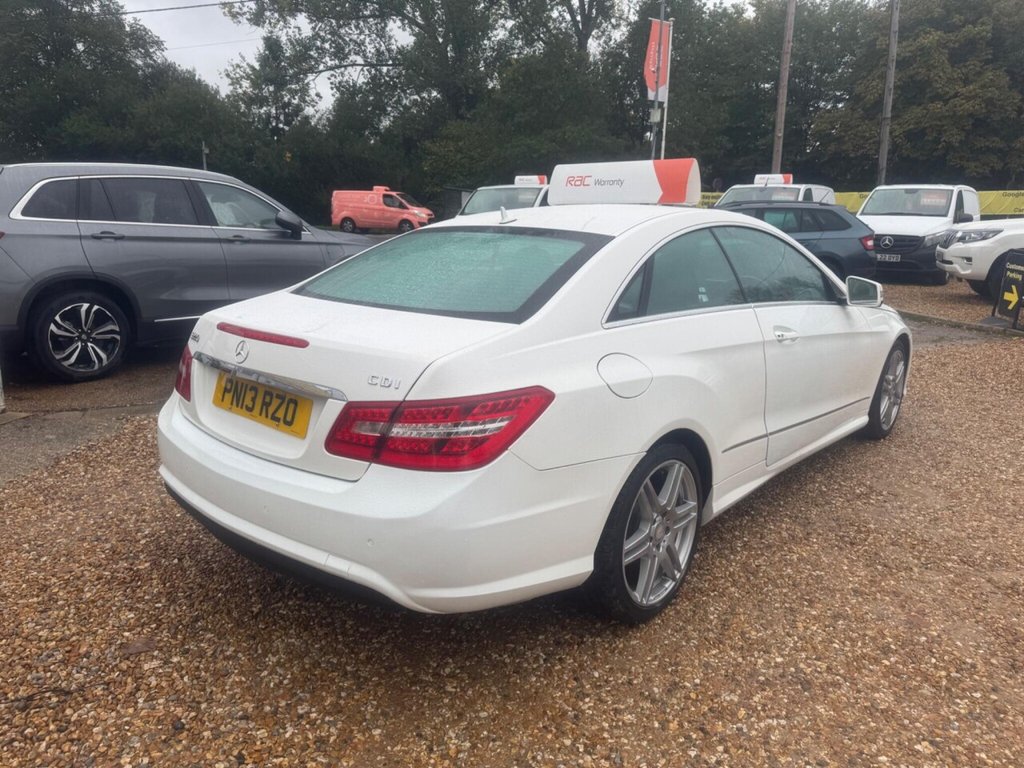 Used Mercedes-Benz E Class 2013 for sale - 76285327: Photo 17