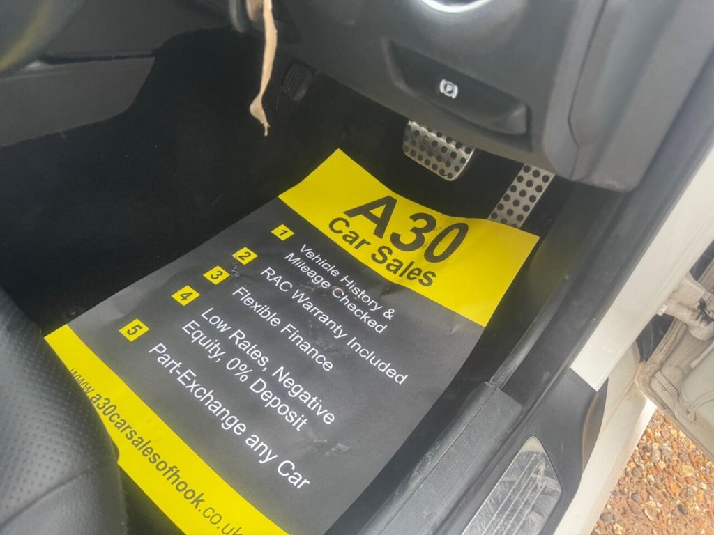 Used Mercedes-Benz E Class 2013 for sale - 76285327: Photo 24