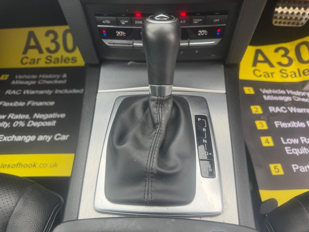 Used Mercedes-Benz E Class 2013 for sale - 76285327: Photo 32