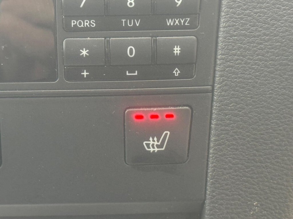 Used Mercedes-Benz E Class 2013 for sale - 76285327: Photo 33