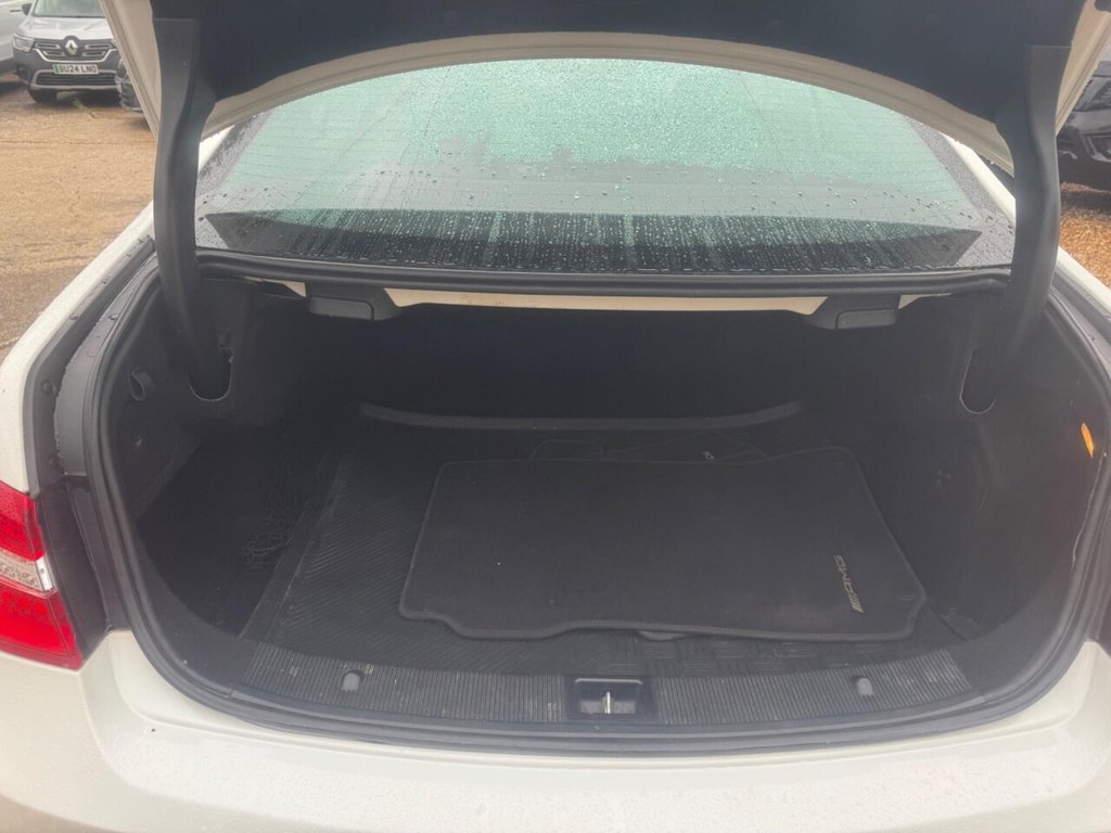 Used Mercedes-Benz E Class 2013 for sale - 76285327: Photo 37