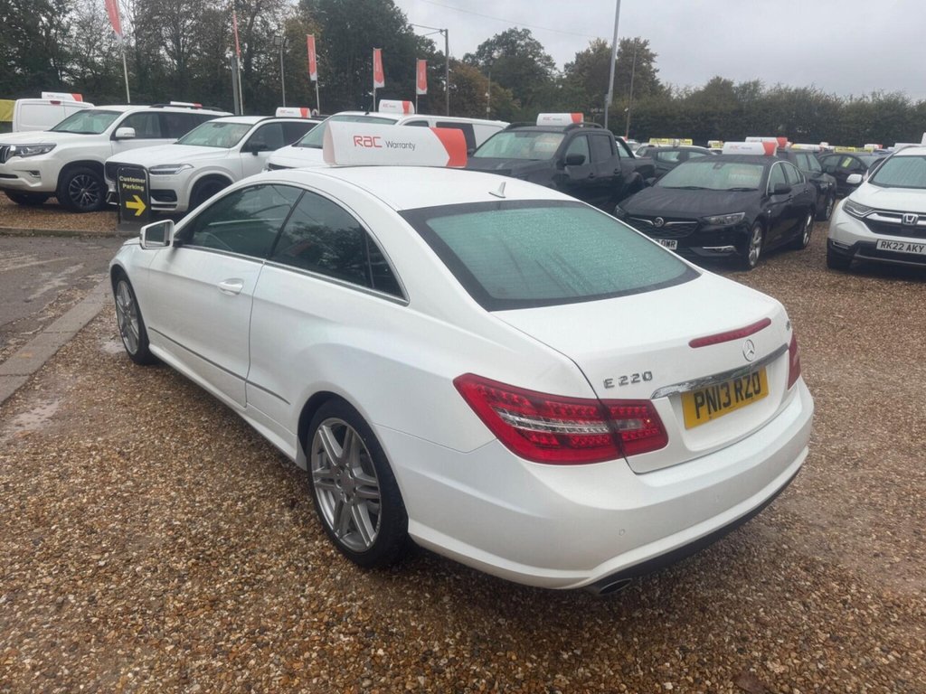 Used Mercedes-Benz E Class 2013 for sale - 76285327: Photo 7