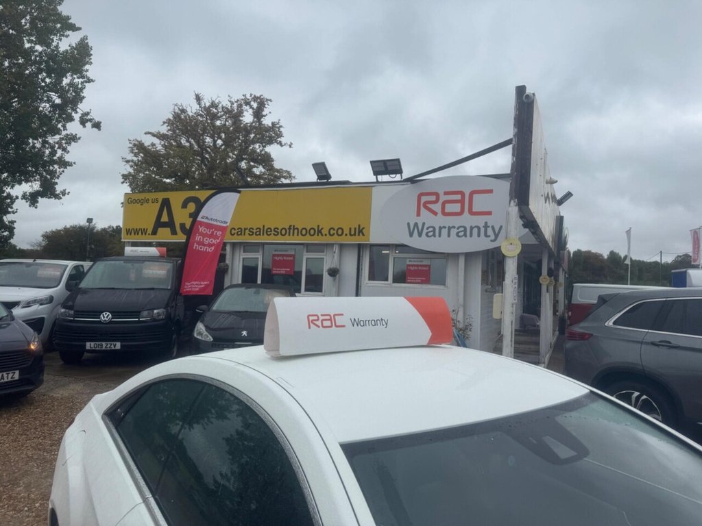 Used Mercedes-Benz E Class 2013 for sale - 76285327: Photo 8