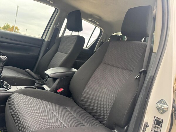 Used Toyota Hilux 2020 for sale - 76285326: Photo 48