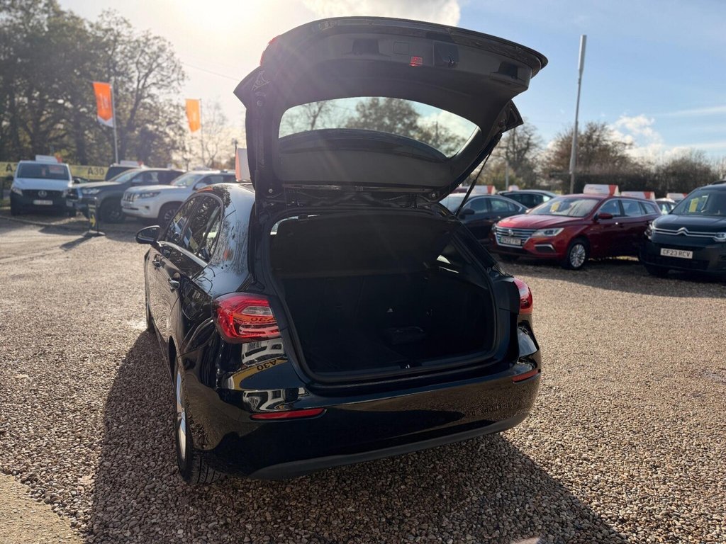 Used Mercedes-Benz A-Class 2019 for sale - 76570203: Photo 27