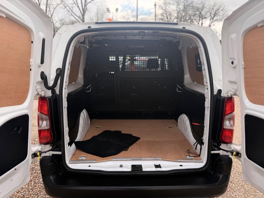 Used Vauxhall Combo 2021 for sale - 77655423: Photo 35