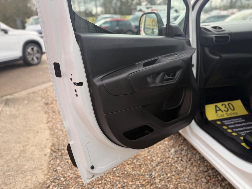 Used Vauxhall Combo 2021 for sale - 77655423: Photo 42