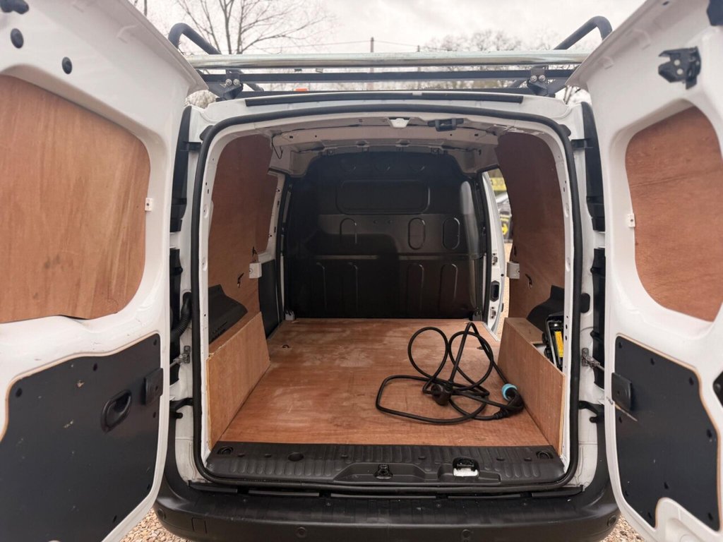 Used Renault Kangoo 2020 for sale - 77680827: Photo 36