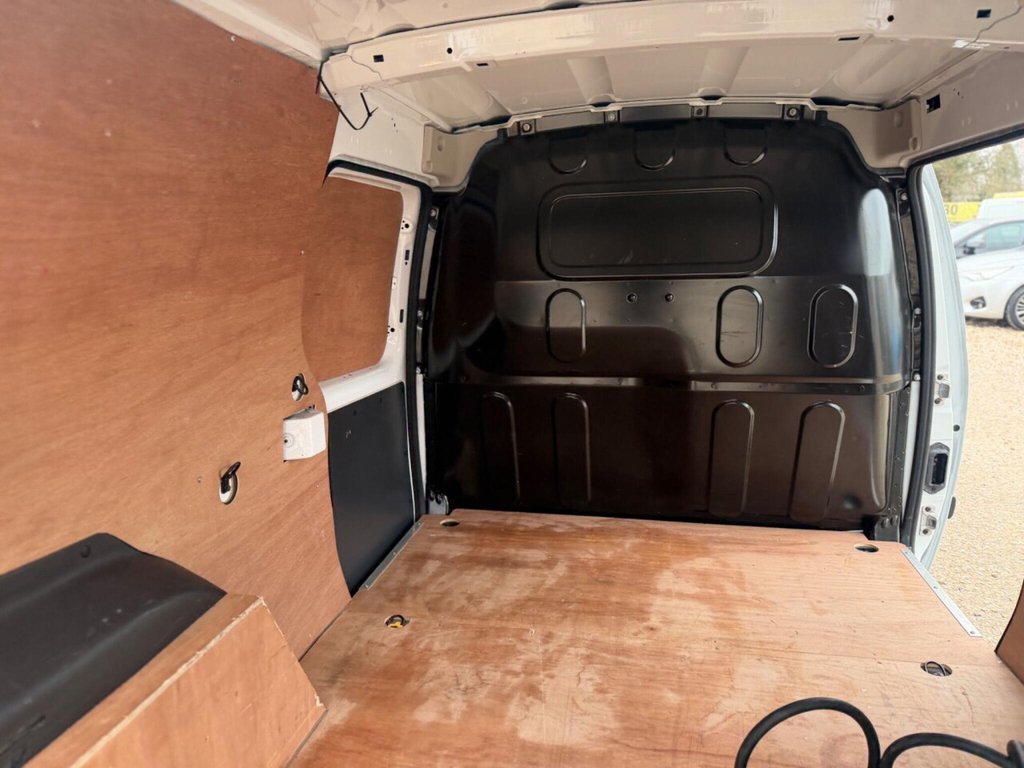 Used Renault Kangoo 2020 for sale - 77680827: Photo 40