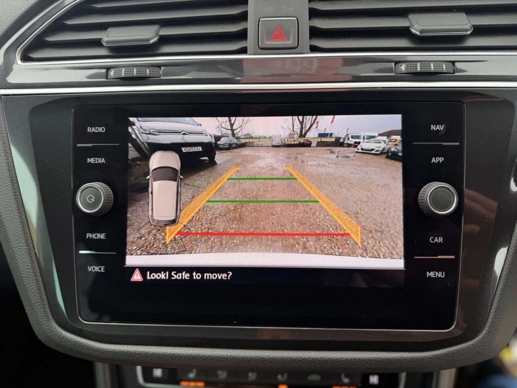 Used Volkswagen Tiguan 2017 for sale - 77534475: Photo 43