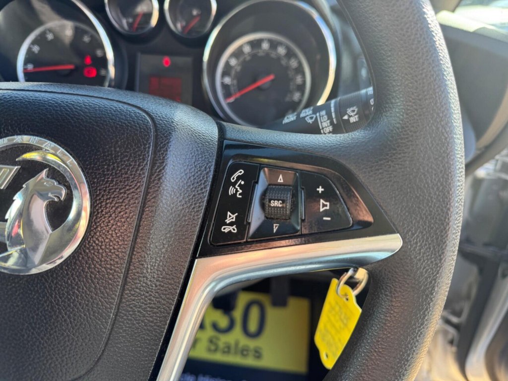 Used Vauxhall Astra 2015 for sale - 78017268: Photo 33