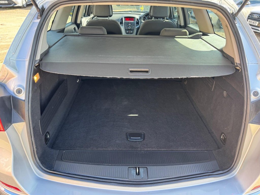 Used Vauxhall Astra 2015 for sale - 78017268: Photo 40