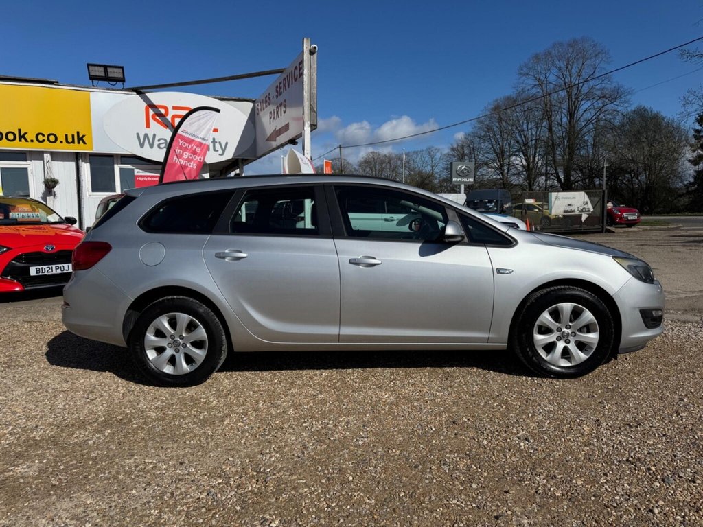 Used Vauxhall Astra 2015 for sale - 78017268: Photo 5