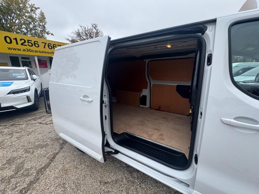 Used Peugeot Expert 2023 for sale - 76291589: Photo 32