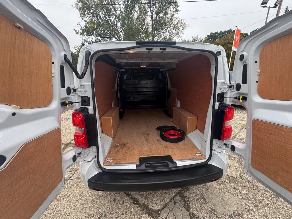 Used Peugeot Expert 2023 for sale - 76291589: Photo 35