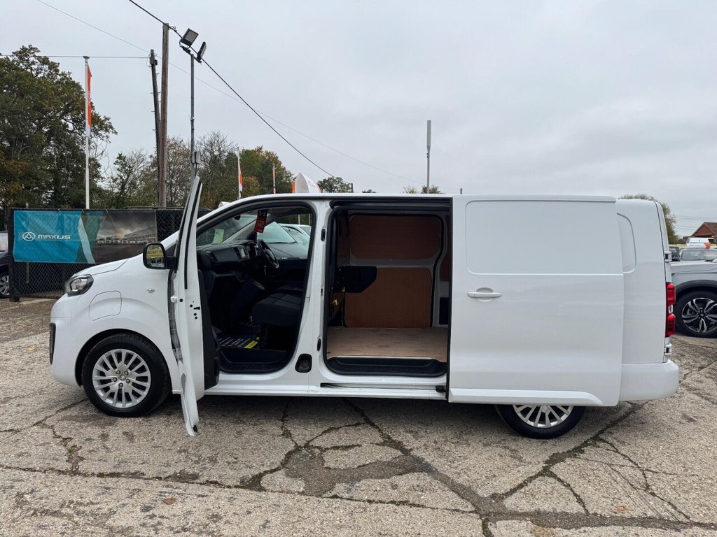 Used Peugeot Expert 2023 for sale - 76291589: Photo 38