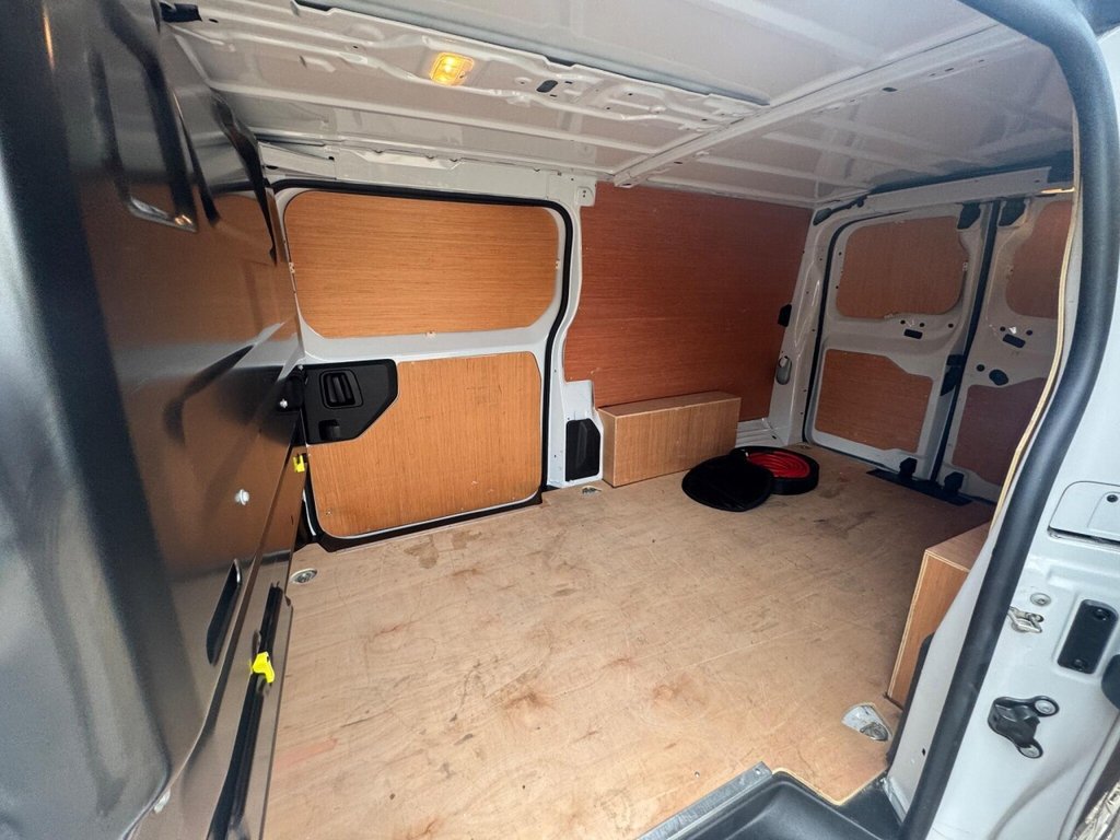 Used Peugeot Expert 2023 for sale - 76291589: Photo 42