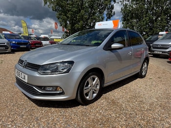 Used Volkswagen Polo 2016 for sale - 78583334: Photo