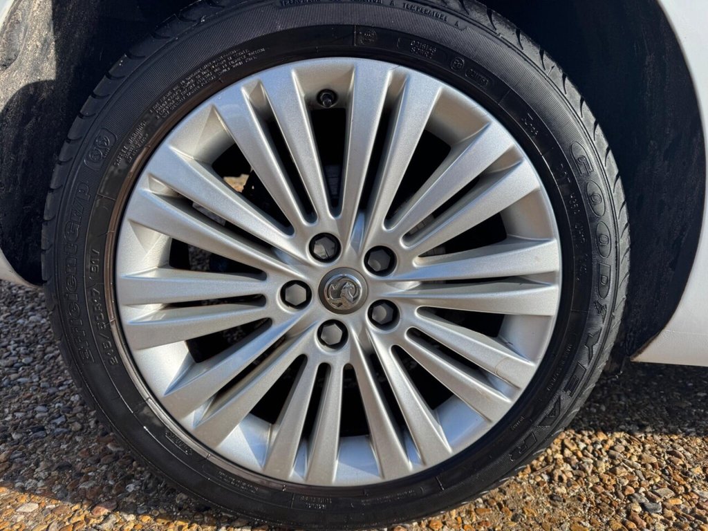 Used Vauxhall Astra 2015 for sale - 77436996: Photo 14