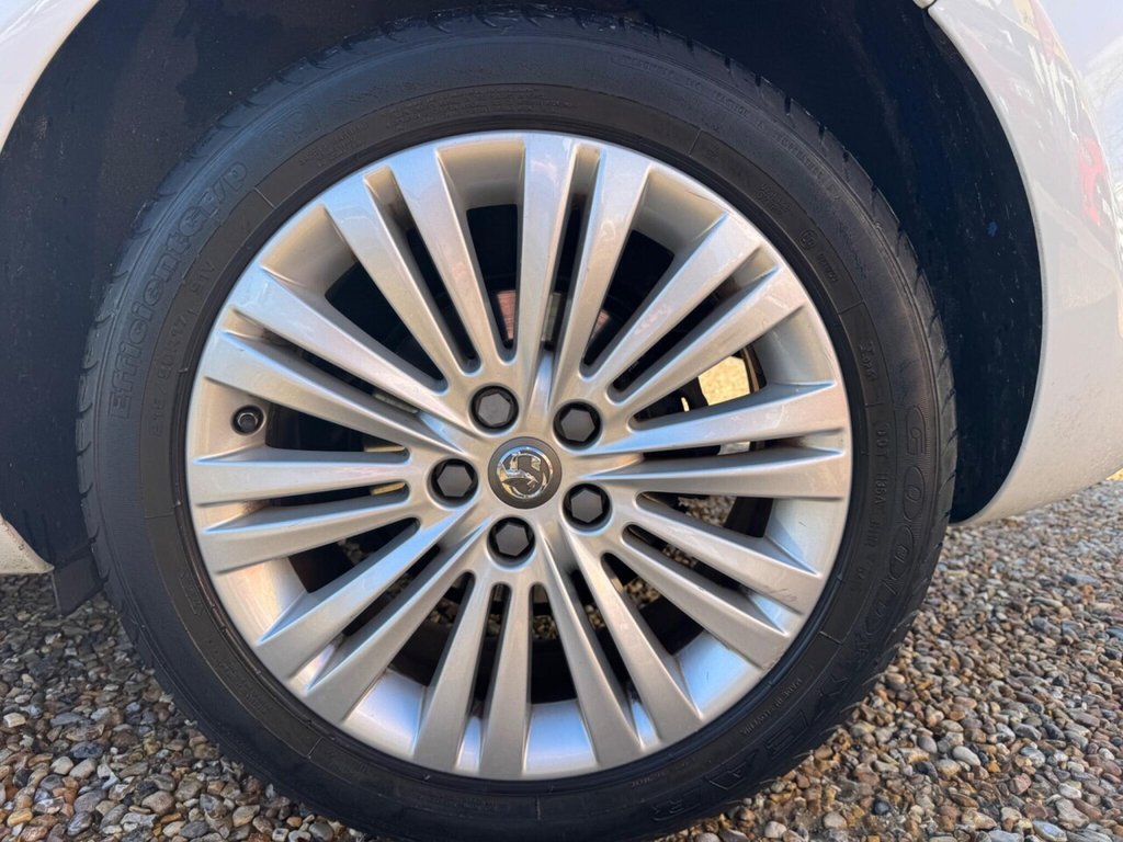 Used Vauxhall Astra 2015 for sale - 77436996: Photo 16