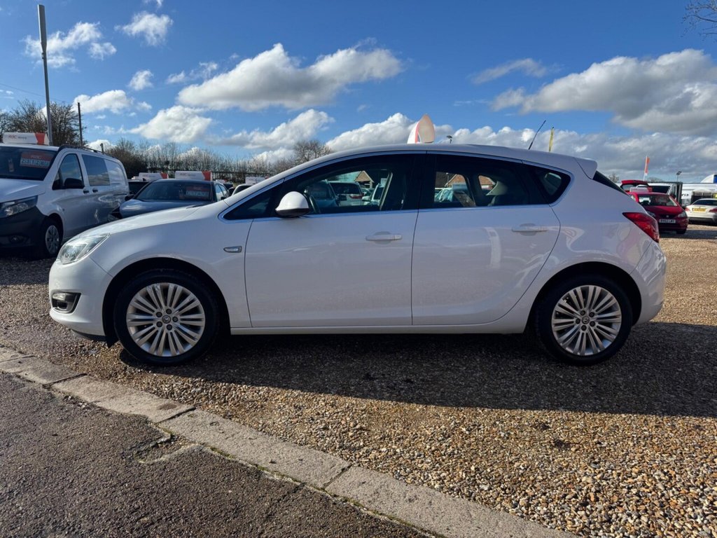 Used Vauxhall Astra 2015 for sale - 77436996: Photo 18
