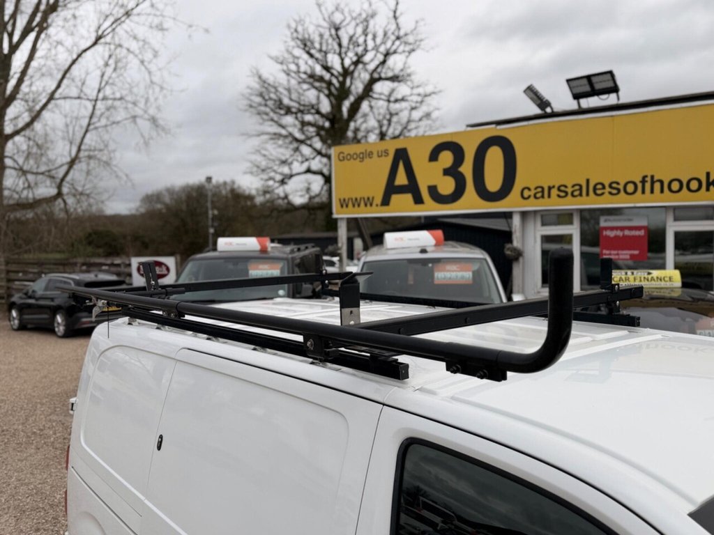 Used Peugeot e-Expert 2021 for sale - 78044795: Photo 12