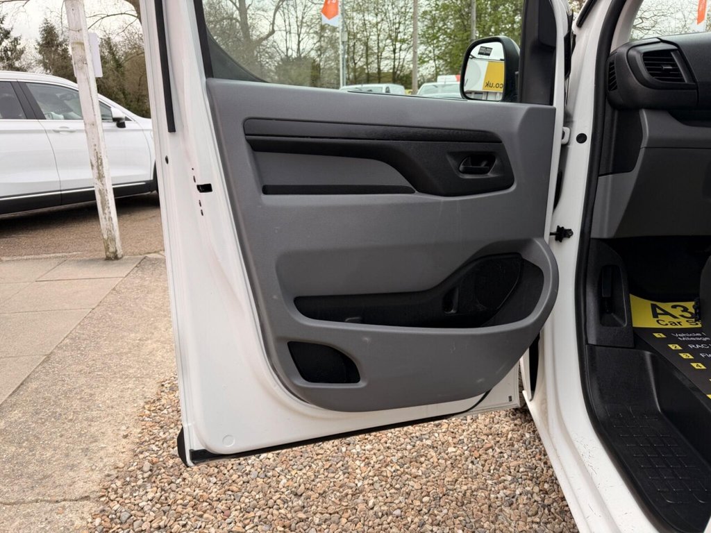 Used Peugeot e-Expert 2021 for sale - 78044795: Photo 40