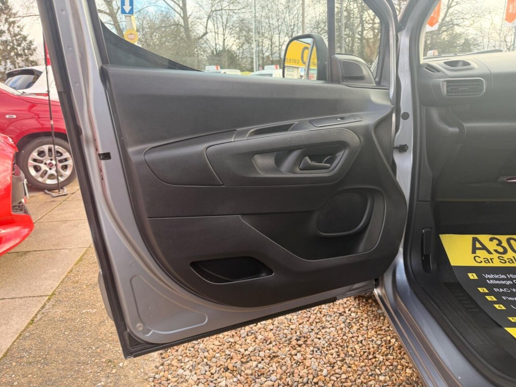 Used Citroen Berlingo 2021 for sale - 77263888: Photo 38