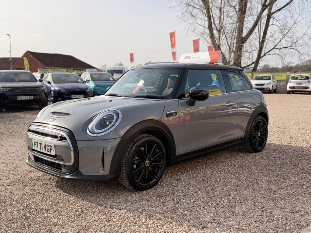 Used MINI Hatch 2022 for sale - 77967704: Photo 11