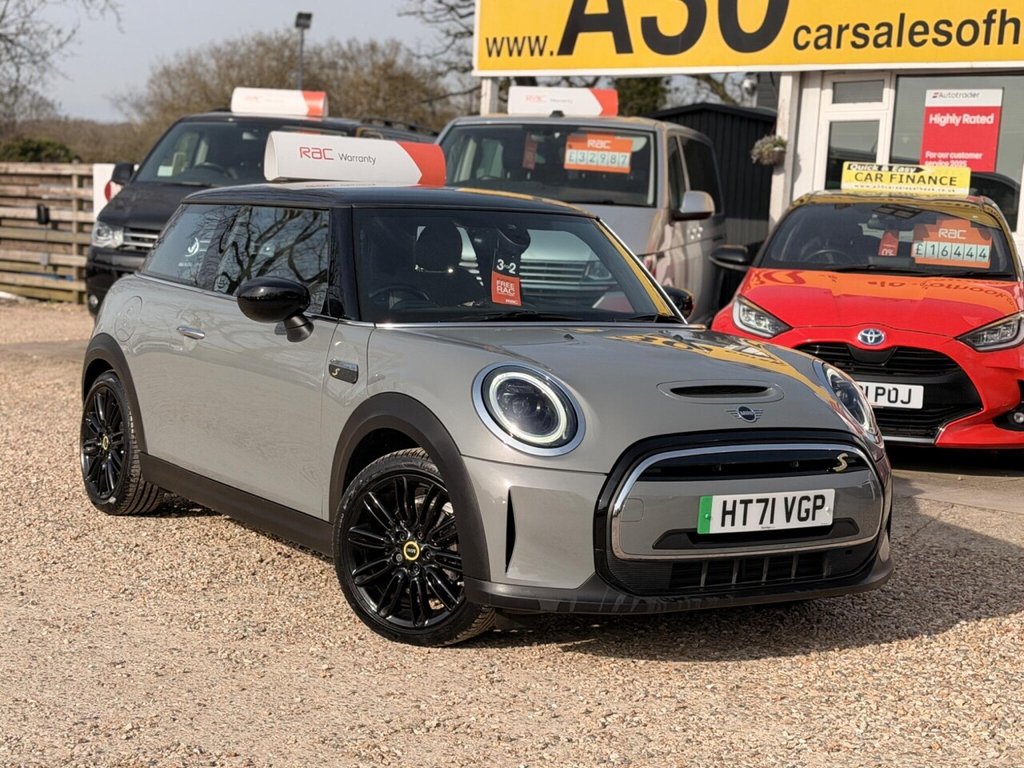 Used MINI Hatch 2022 for sale - 77967704: Photo 9