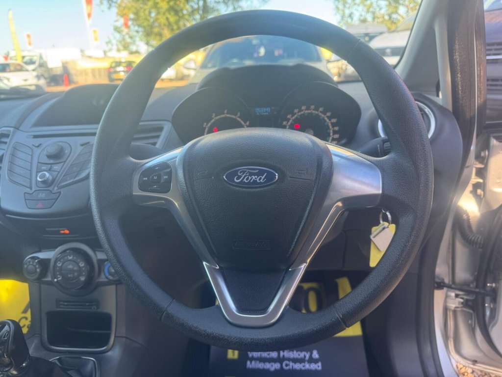 Used Ford Fiesta 2013 for sale - 76361590: Photo 23