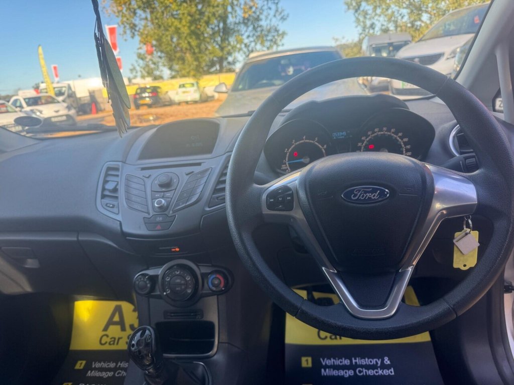Used Ford Fiesta 2013 for sale - 76361590: Photo 27