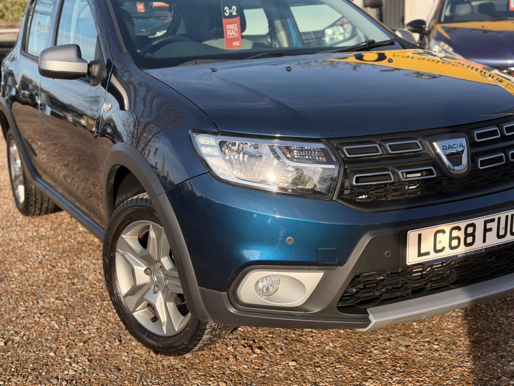 Used Dacia Sandero Stepway 2018 for sale - 76711212: Photo 12