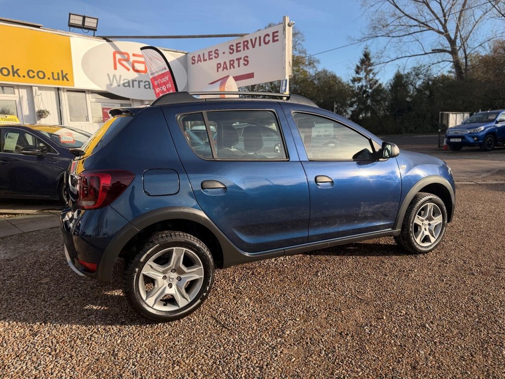 Used Dacia Sandero Stepway 2018 for sale - 76711212: Photo 16