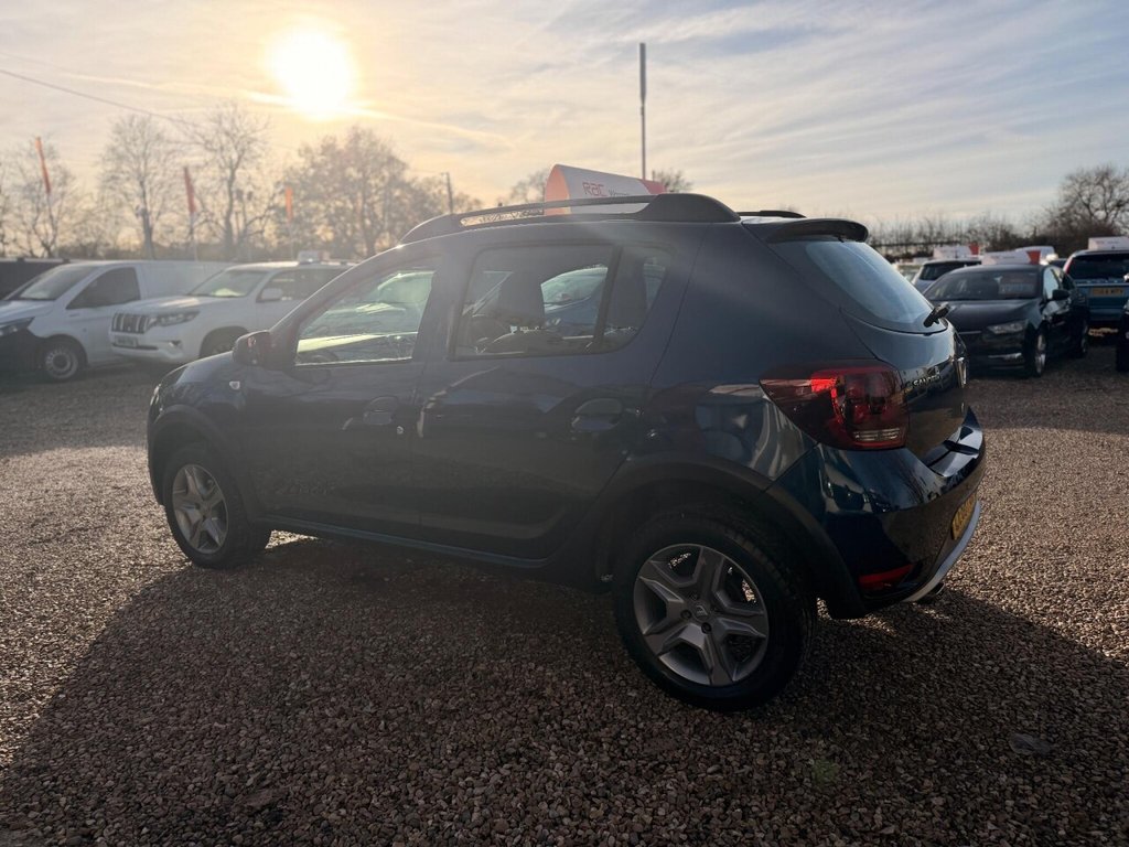 Used Dacia Sandero Stepway 2018 for sale - 76711212: Photo 17