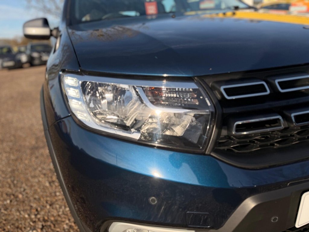 Used Dacia Sandero Stepway 2018 for sale - 76711212: Photo 29